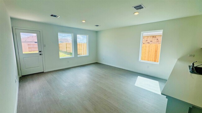 Photo - 9206 Speckled Trout Dr