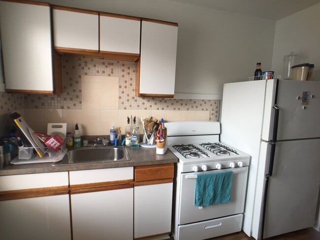 Photo - 2544 N Kilbourn Ave Unit 2