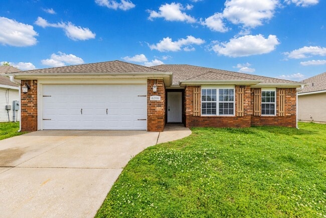 Building Photo - ***6206 SW Meadow Well Avenue***