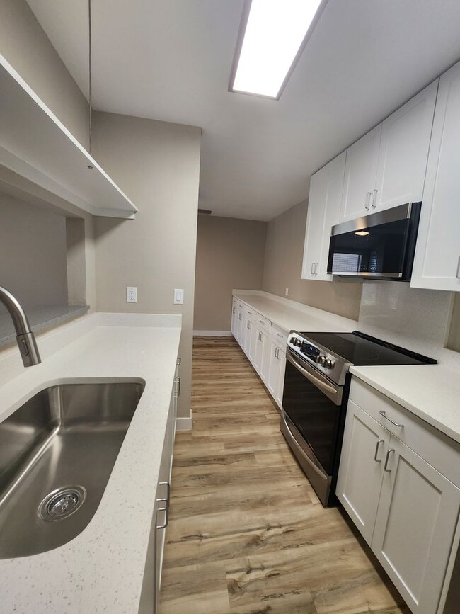 Photo - Sand Pebble Community *Renovated Units