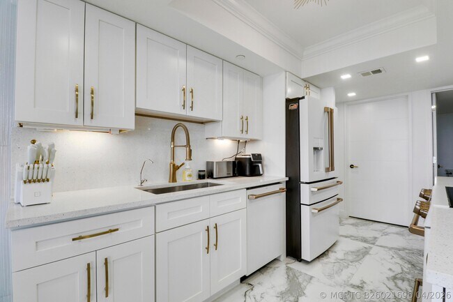 5280 N Ocean Dr Unit 2f