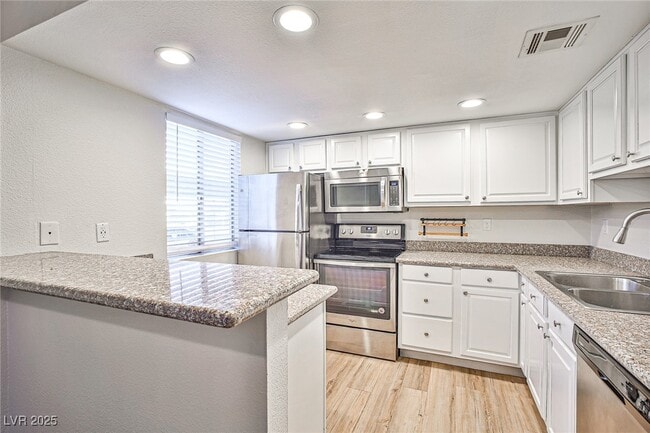 Photo - 5493 Indian River Dr Unit 371