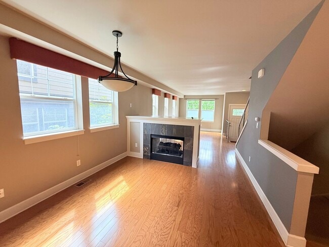 Photo - West Seattle Townhome