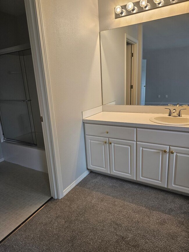 Photo - TIGARD TOWNHOUSE