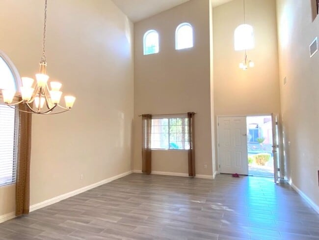 Photo - Summerlin Beauty! Gated. Newly installed f...