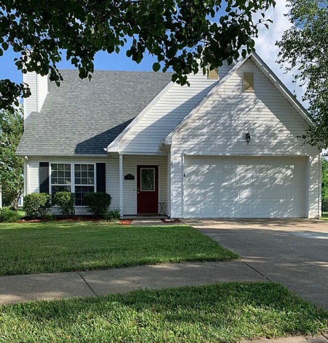Building Photo - 121 Chevy Chase Pl Rental