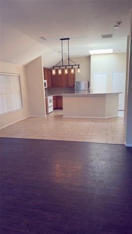 Photo - 1520 Santos Dr