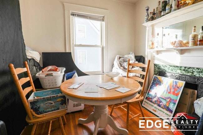 Photo - 37 Union St Unit 2