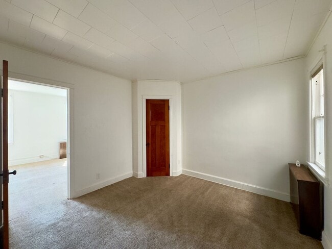 Photo - 324 Folcroft St Unit 2