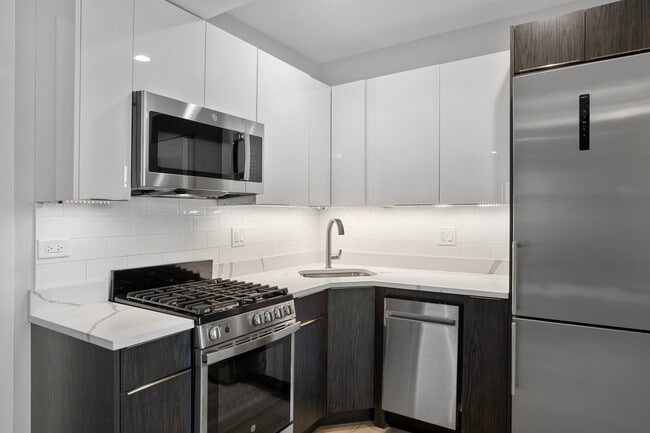 Photo - 1552 W Juneway Terrace
