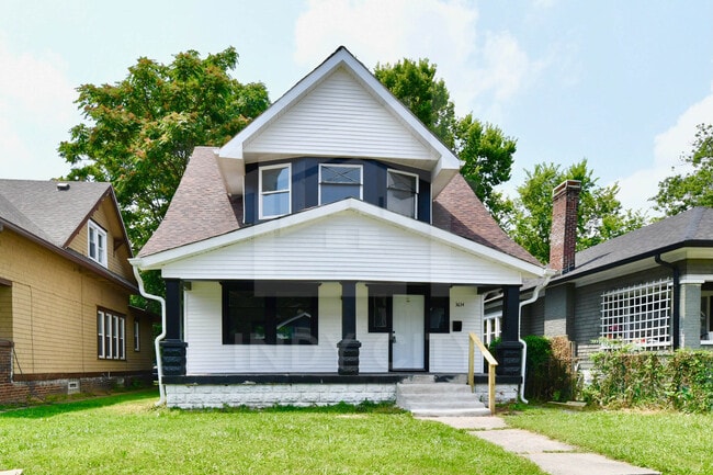 Photo - 3634 N Kenwood Ave House