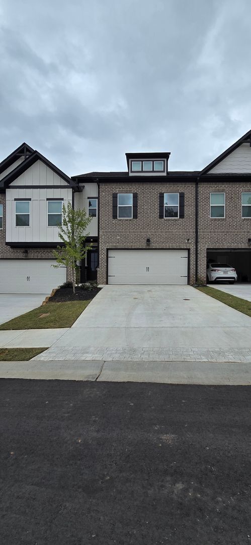 Photo - BRAND NEW Townhome in Tucker!