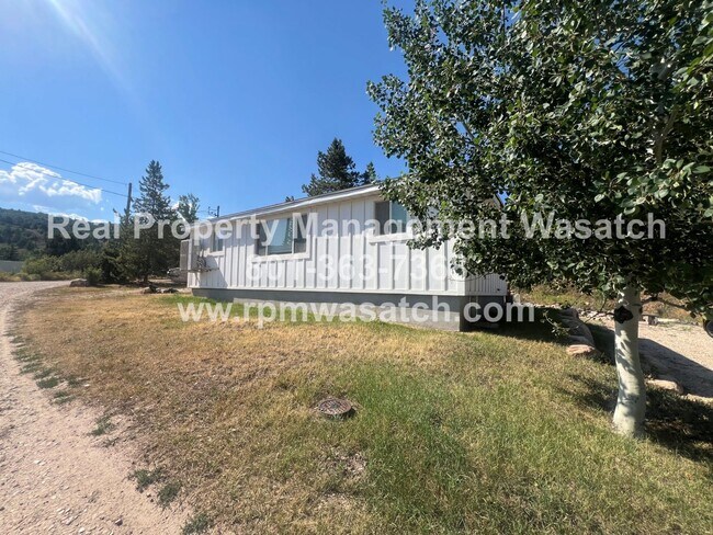 Photo - 1388 Country Ln