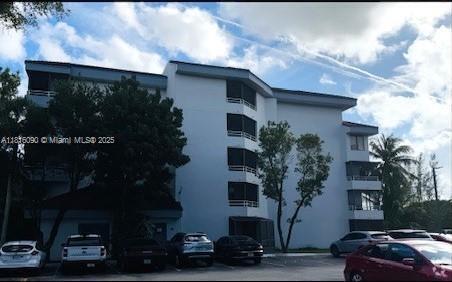 Building Photo - 8305 SW 152nd Ave Unit A-205 Rental