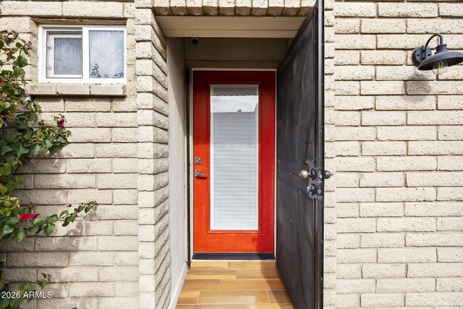 Photo - 3039 N 38th St Unidad 11