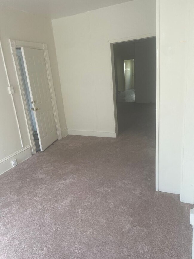 Photo - 729 W. Lafayette St Unidad 1