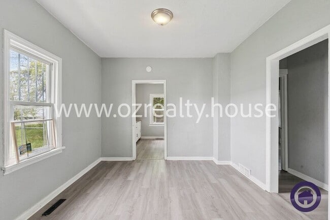 Photo - 207 Pulaski St