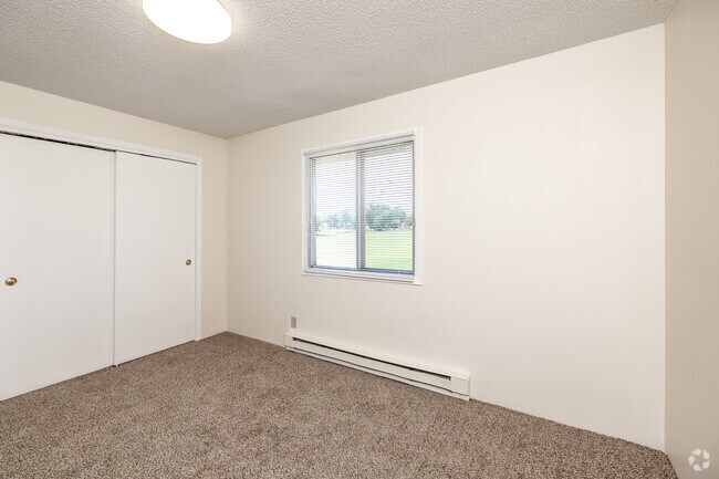 2BR, 1BA - 850SF - First Bedroom