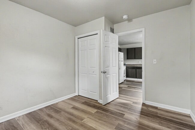 790 Harriet St