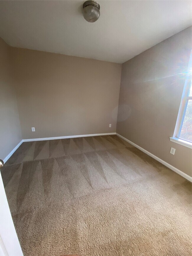 Photo - 13993 Buckskin Dr