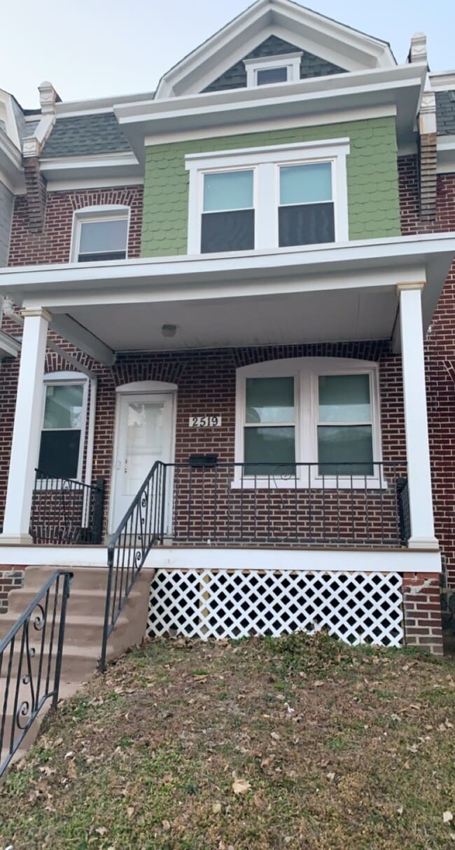 Photo - 2519 N MADISON ST
