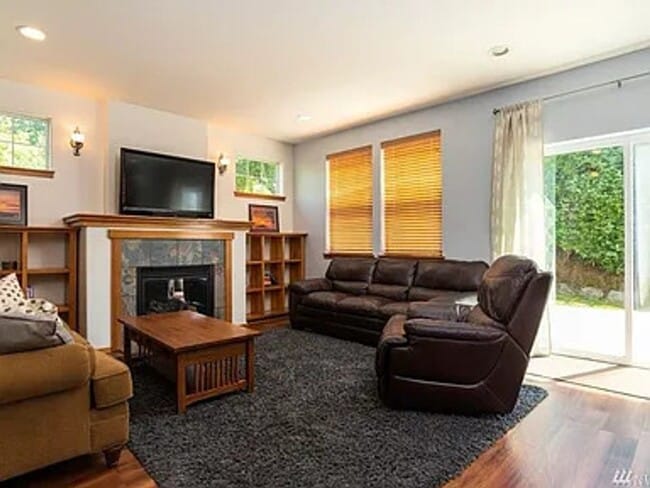 Photo - 1119 N Waugh Rd