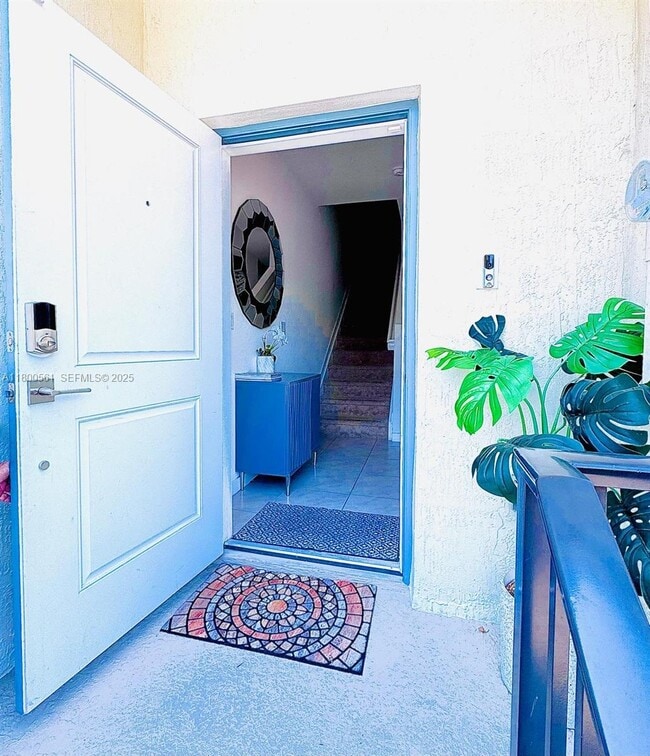 Photo - 761 SW 11th St