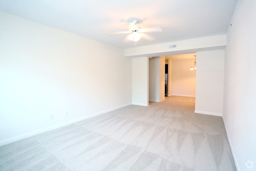 The Villas at Coventry Apartments For Rent in Yorktown, VA
