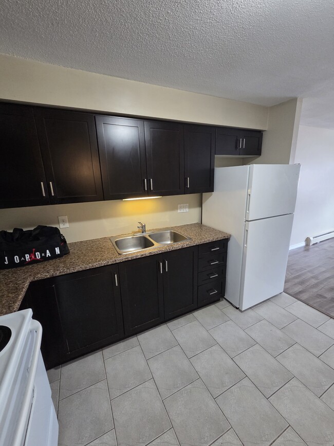 Photo - 87 Westwood Dr Unit 305