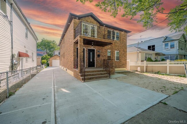 Building Photo - 115-42 Inwood St Unit 2