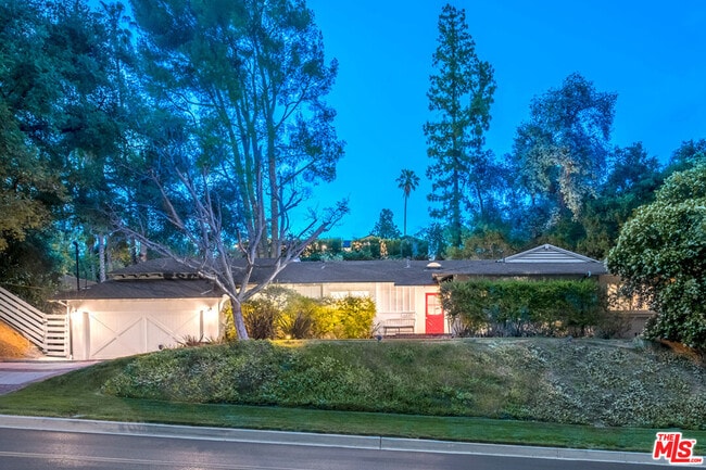 Photo - 16849 Adlon Rd