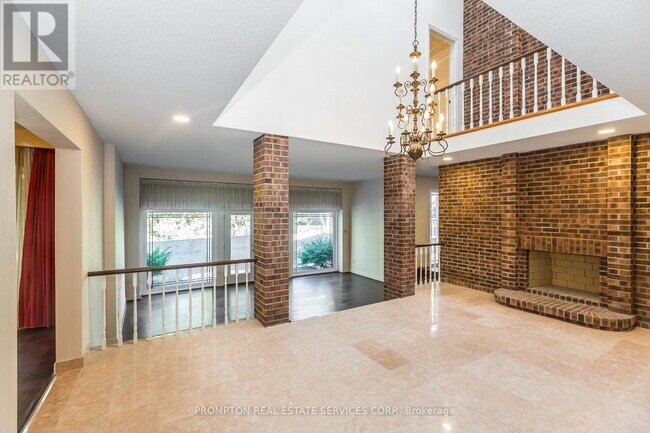 Photo - 4 Sagewood Dr