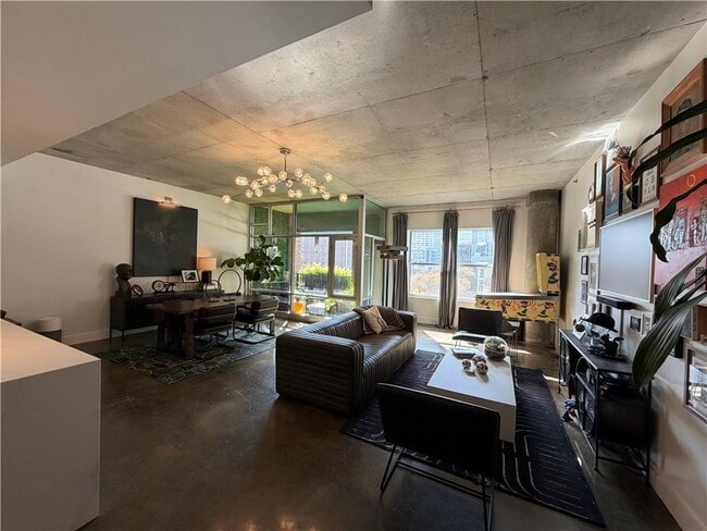 Photo - 845 Spring St NW Unit 524