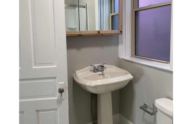 Photo - 2819 Glendora Ave