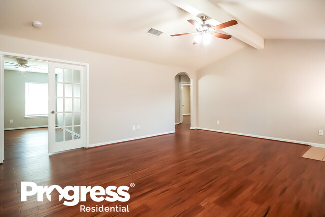 Photo - 12066 Quartersawn Ln