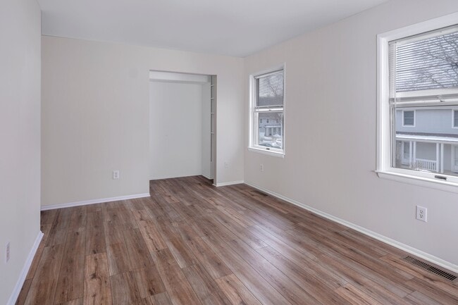 Photo - 191 Jonathon Dayton Ct