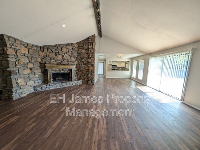 Photo - 8440 E 64th Pl