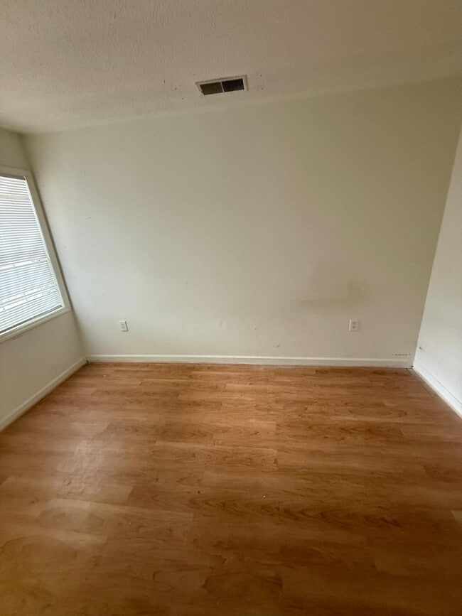 Photo - 1911 Wolftech Ln Unidad 302