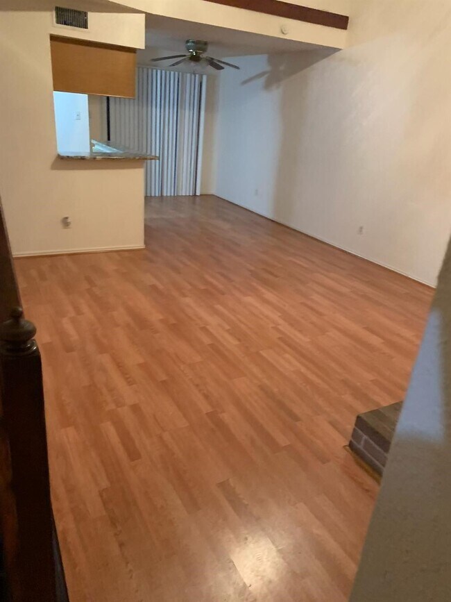 Photo - 5622 Gineridge Dr