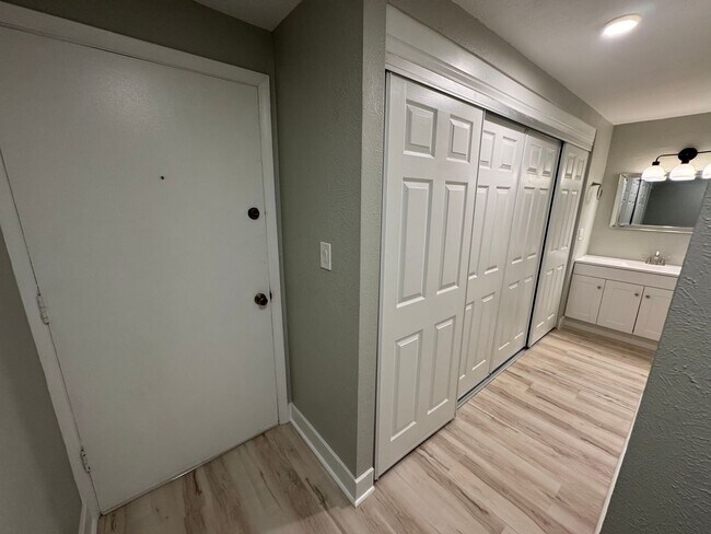 Photo - Studio Condo in the heart of Capitol Hill