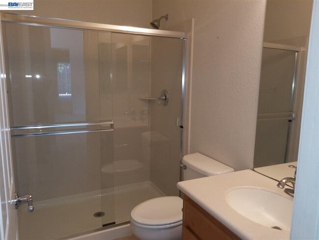 Photo - 199 N Alta Dena St