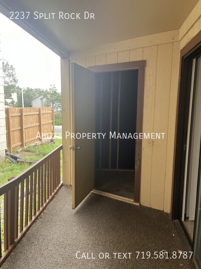 Photo - 2237 Split Rock Dr Townhome