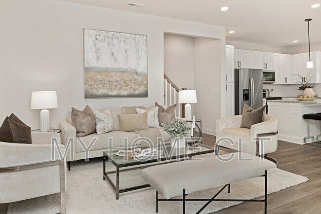 Photo - 2318 Rebecca Ave