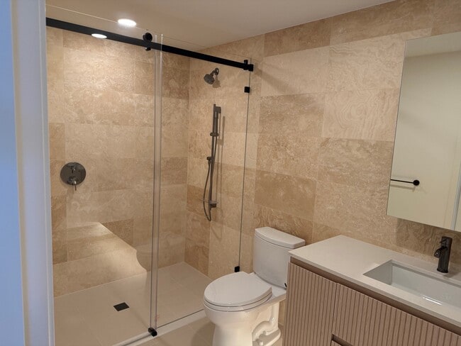 Photo - 333 Ward Ave Unit 4008