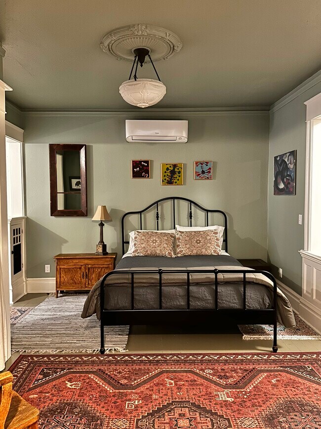 Photo - 4007 NE 8th Ave