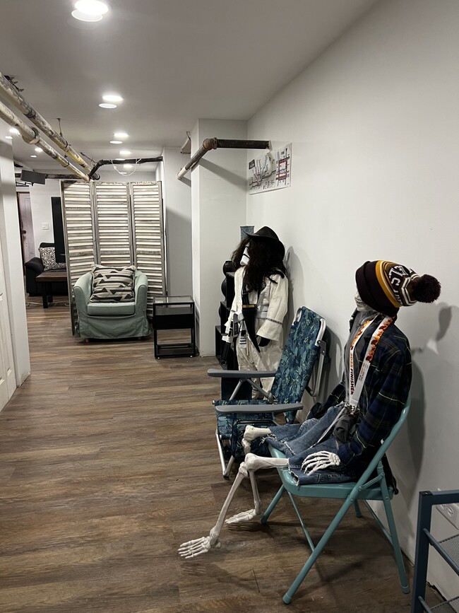 Photo - 5614 N Wayne Ave Unit Ground Level