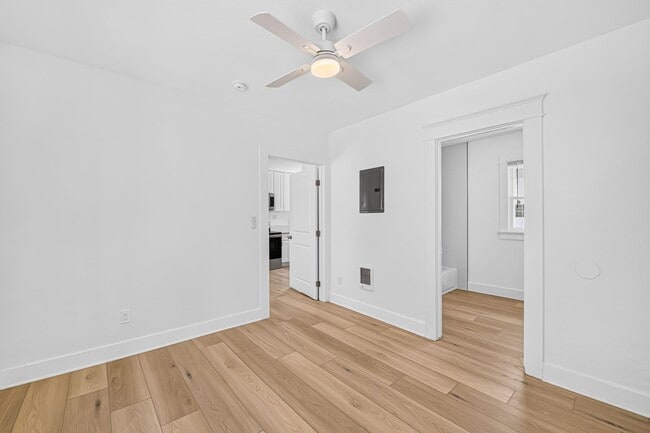 525-537 Chestnut Avenue