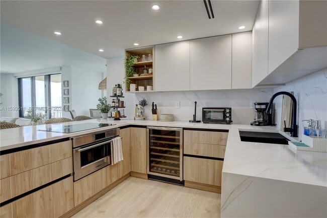 Photo - 1121 Crandon Blvd Unit D1201