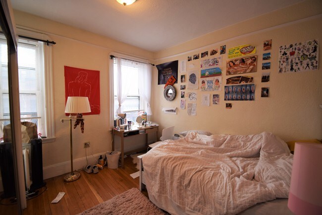 Photo - 72 Revere St
