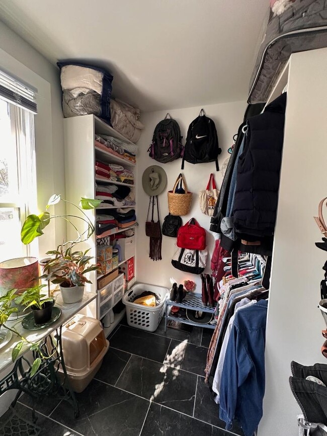 Photo - 1367 Oxford Rd NE Unit 1